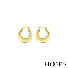 Load image into Gallery viewer, Graduated Creole Elsie Silver Hoops
